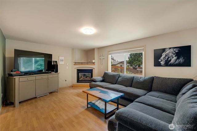 7306 278th Place, Stanwood, WA 98292