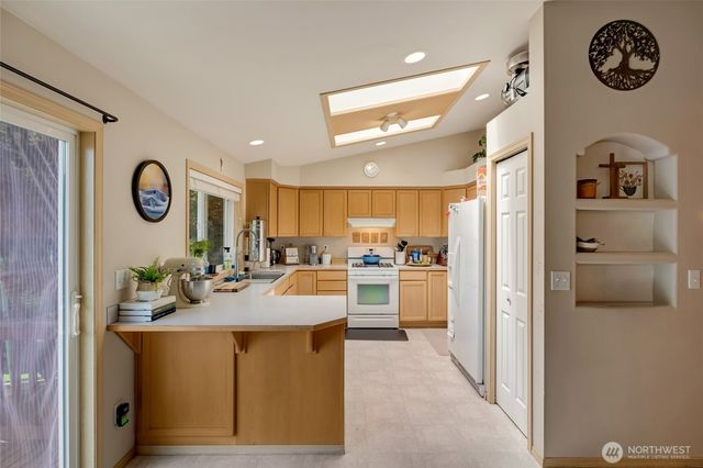 7306 278th Place, Stanwood, WA 98292
