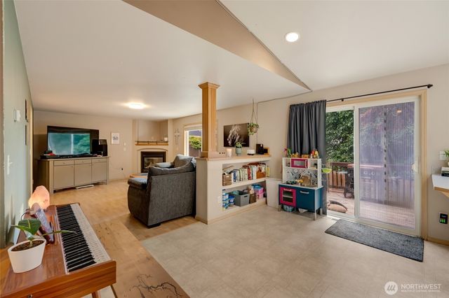 7306 278th Place, Stanwood, WA 98292