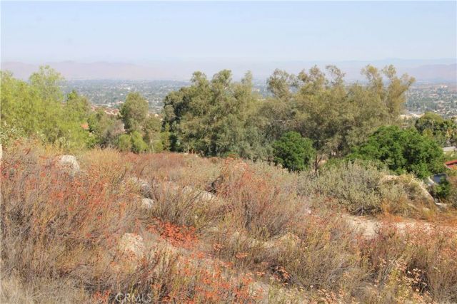 10 Vista Del Valle, Hemet, CA 92544