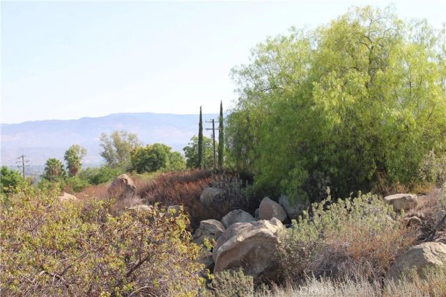 10 Vista Del Valle, Hemet, CA 92544
