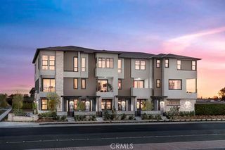 103 S Laxore St. 103, Anaheim, CA 92804
