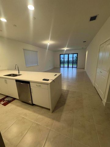 5120 Nevola Avenue, Ave Maria, FL 34142