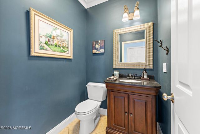 170 Burlington Path Road, Cream Ridge, NJ 08514