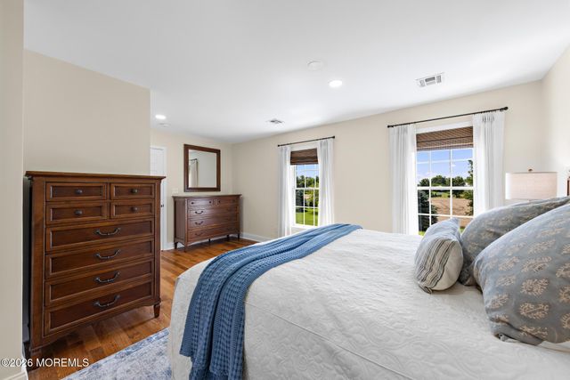 170 Burlington Path Road, Cream Ridge, NJ 08514