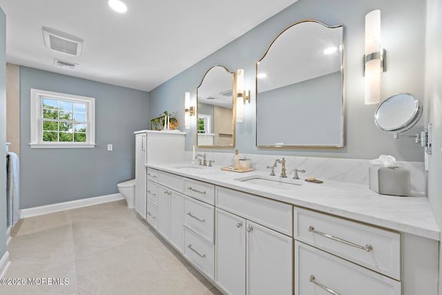 170 Burlington Path Road, Cream Ridge, NJ 08514
