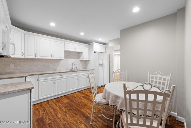 170 Burlington Path Road, Cream Ridge, NJ 08514