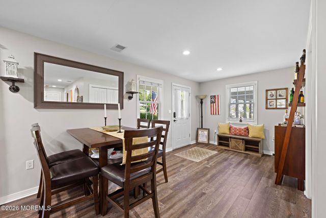 170 Burlington Path Road, Cream Ridge, NJ 08514