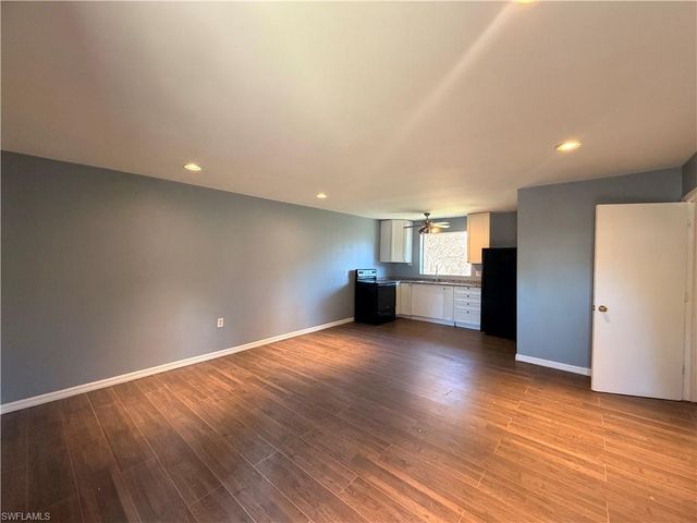 8406 Sevigny DR, North Fort Myers, FL 33917