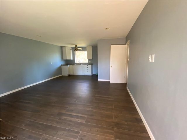 8406 Sevigny DR, North Fort Myers, FL 33917