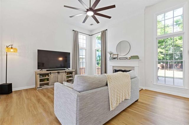 1872 Hillside Bend Crossing, Lawrenceville, GA 30043
