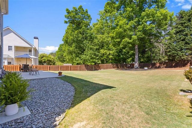 1872 Hillside Bend Crossing, Lawrenceville, GA 30043