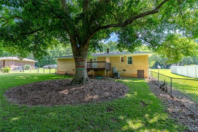 301 Playground Road, Walhalla, SC 29691