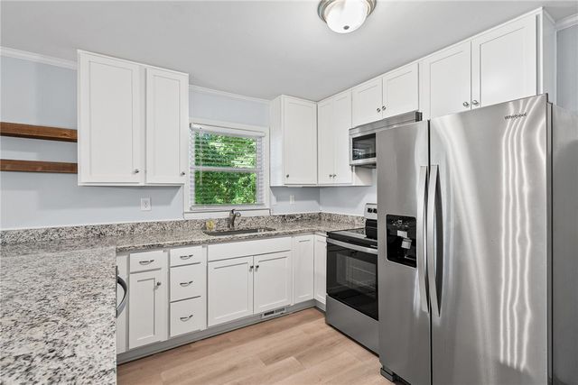301 Playground Road, Walhalla, SC 29691