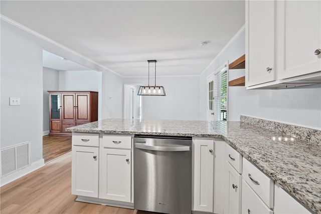 301 Playground Road, Walhalla, SC 29691