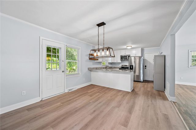 301 Playground Road, Walhalla, SC 29691