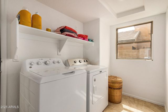 5220 W DESERT Lane, Laveen, AZ 85339