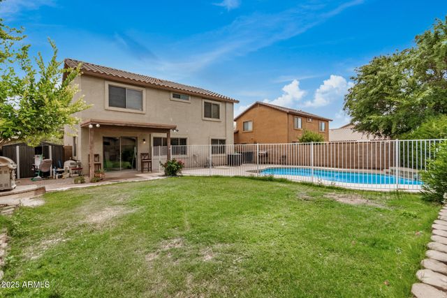 5220 W DESERT Lane, Laveen, AZ 85339