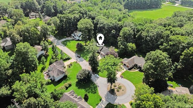 51823 Westwood Forest Drive, South Bend, IN 46628