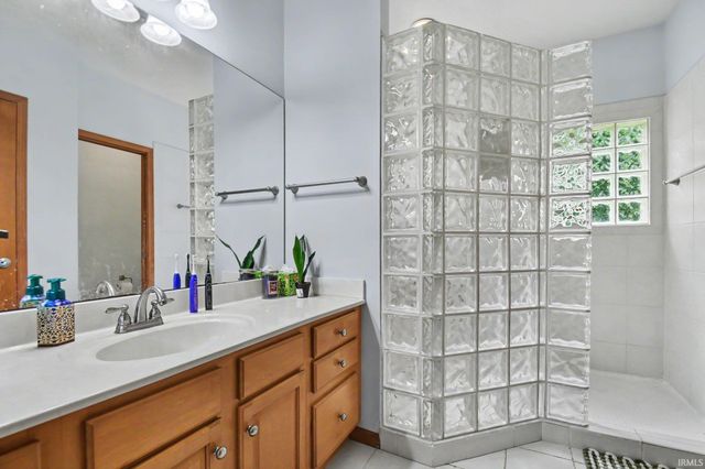 51823 Westwood Forest Drive, South Bend, IN 46628