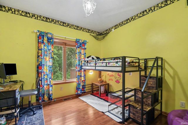 51823 Westwood Forest Drive, South Bend, IN 46628