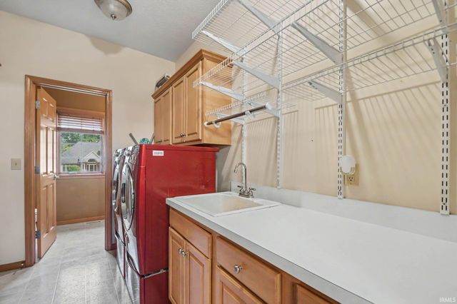 51823 Westwood Forest Drive, South Bend, IN 46628