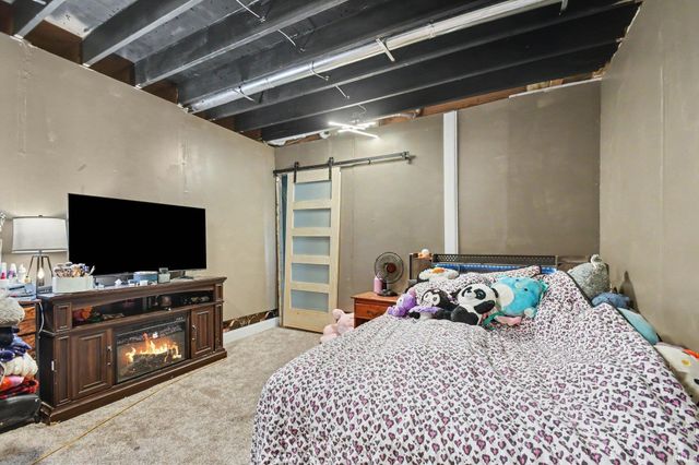 51823 Westwood Forest Drive, South Bend, IN 46628