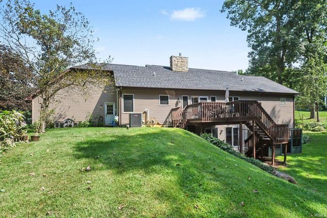 51823 Westwood Forest Drive, South Bend, IN 46628