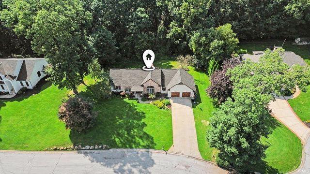 51823 Westwood Forest Drive, South Bend, IN 46628