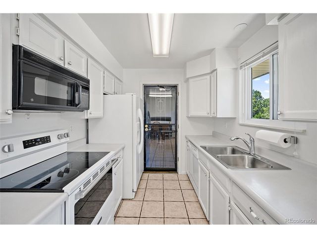 4695 W Stanford Ave, Denver, CO 80236