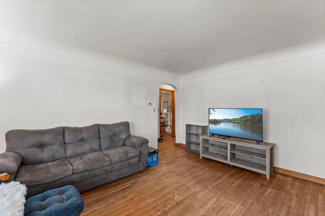 300 3rd Street SW, Cokato, MN 55321