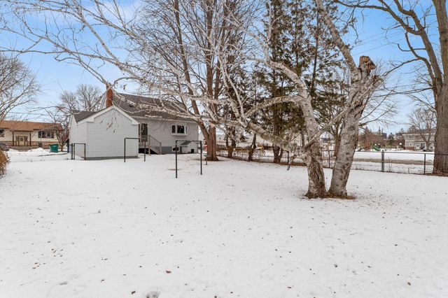 300 3rd Street SW, Cokato, MN 55321