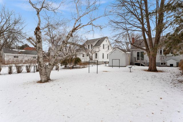 300 3rd Street SW, Cokato, MN 55321