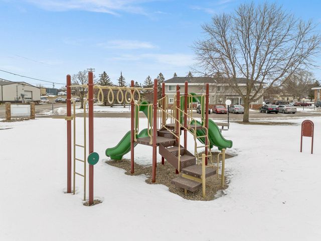 300 3rd Street SW, Cokato, MN 55321