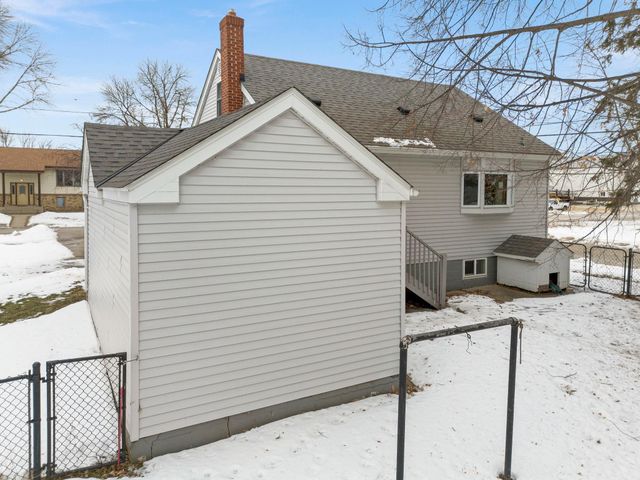 300 3rd Street SW, Cokato, MN 55321