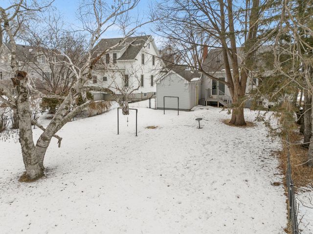 300 3rd Street SW, Cokato, MN 55321