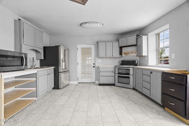 13100 EPIONE Circle, San Elizario, TX 79849