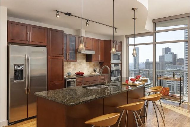 1400 Mckinney Street 1908, Houston, TX 77002