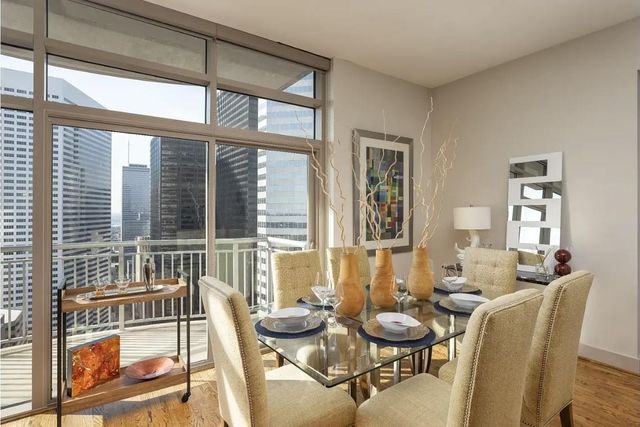 1400 Mckinney Street 1908, Houston, TX 77002