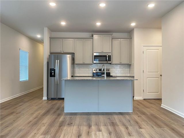 4679 Fullerton Drive, Oakwood, GA 30566