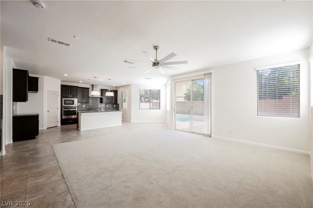 6144 Barby Cove Street, Las Vegas, NV 89148