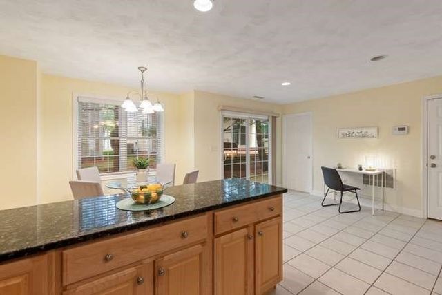 20 Jill's Way 20, Tewksbury, MA 01876