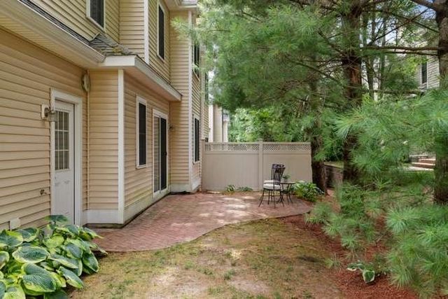 20 Jill's Way 20, Tewksbury, MA 01876