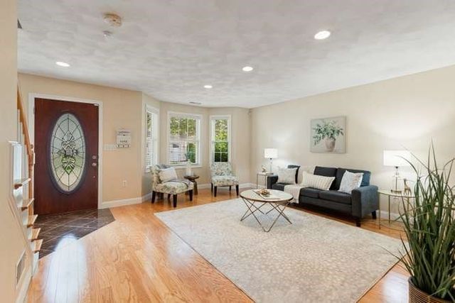20 Jill's Way 20, Tewksbury, MA 01876