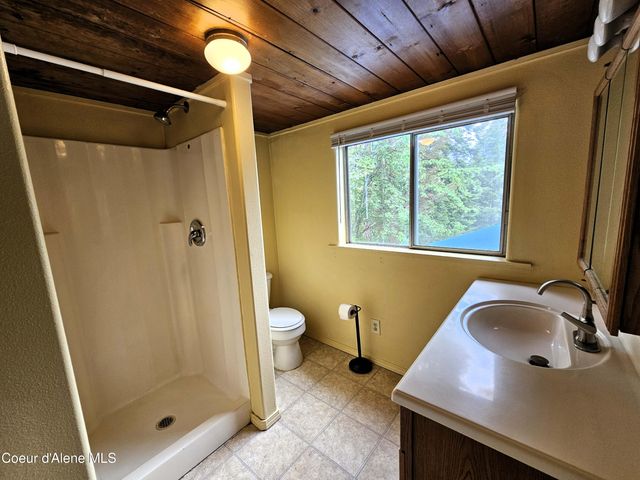 4714 E Upper Hayden Lake RD, Hayden, ID 83835