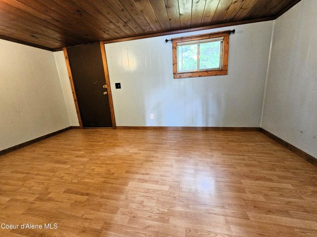 4714 E Upper Hayden Lake RD, Hayden, ID 83835