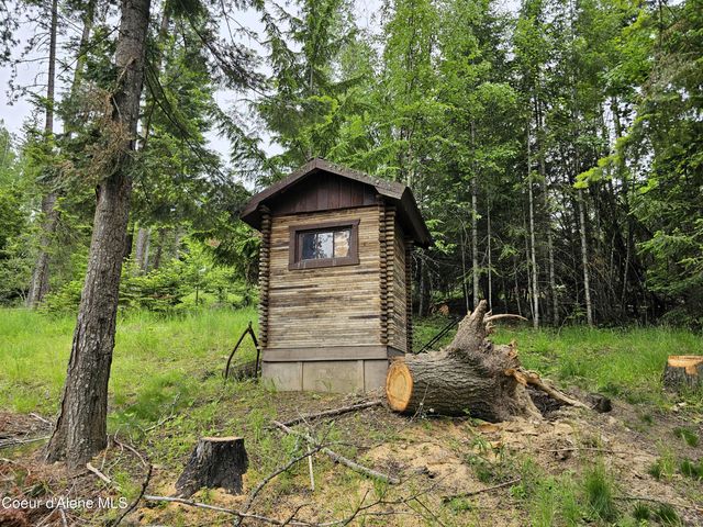 4714 E Upper Hayden Lake RD, Hayden, ID 83835