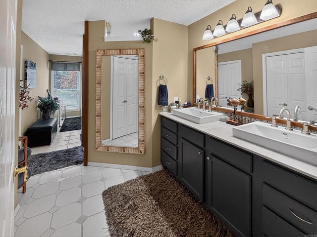 680 Arkridge Road, Hot Springs National Park, AR 71913