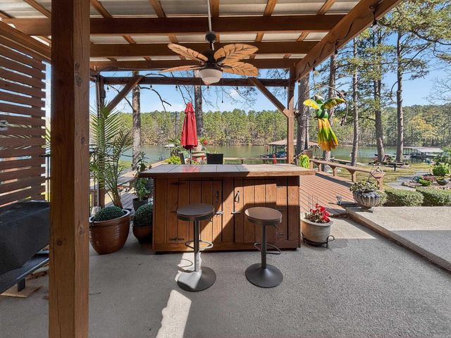 680 Arkridge Road, Hot Springs National Park, AR 71913