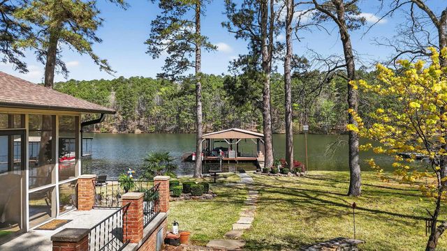 680 Arkridge Road, Hot Springs National Park, AR 71913